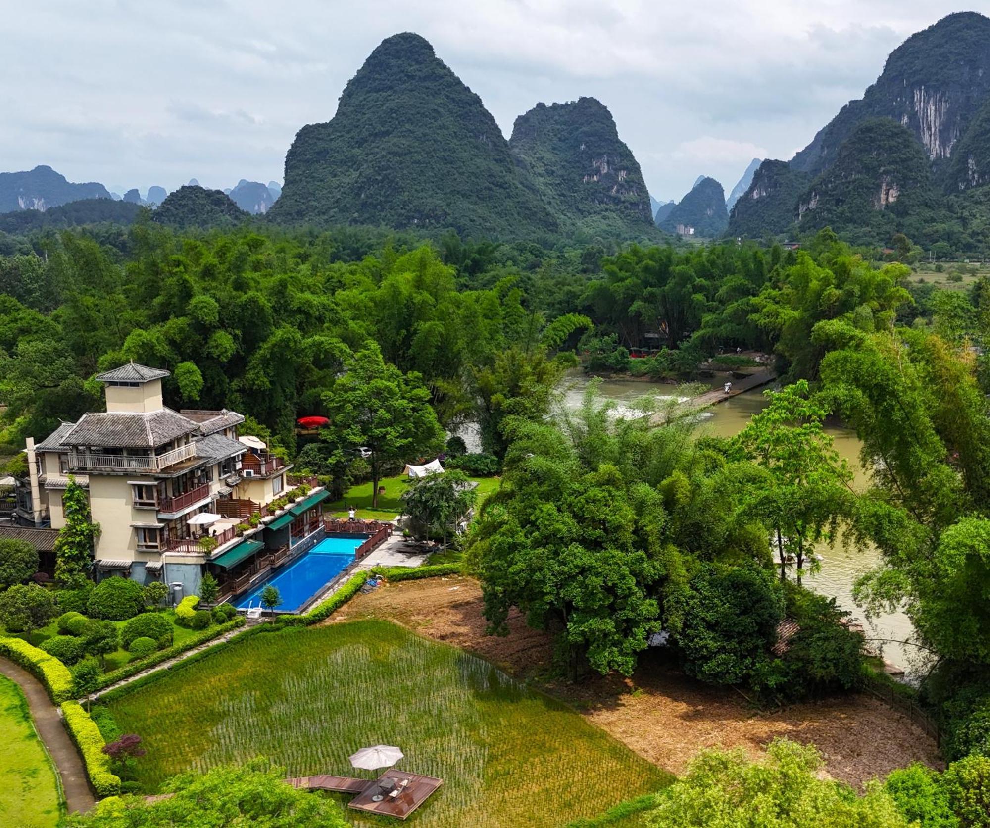 Moondance Boutique Resort Yangshuo Esterno foto